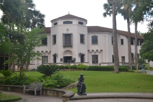 McNay Art Museum, San Antonio TX, Marion Koogler McNay, Sunset Hills